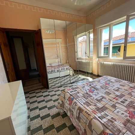 Villa Sophia Mare 1 Λίντο ντι Καμαϊόρε Εξωτερικό φωτογραφία