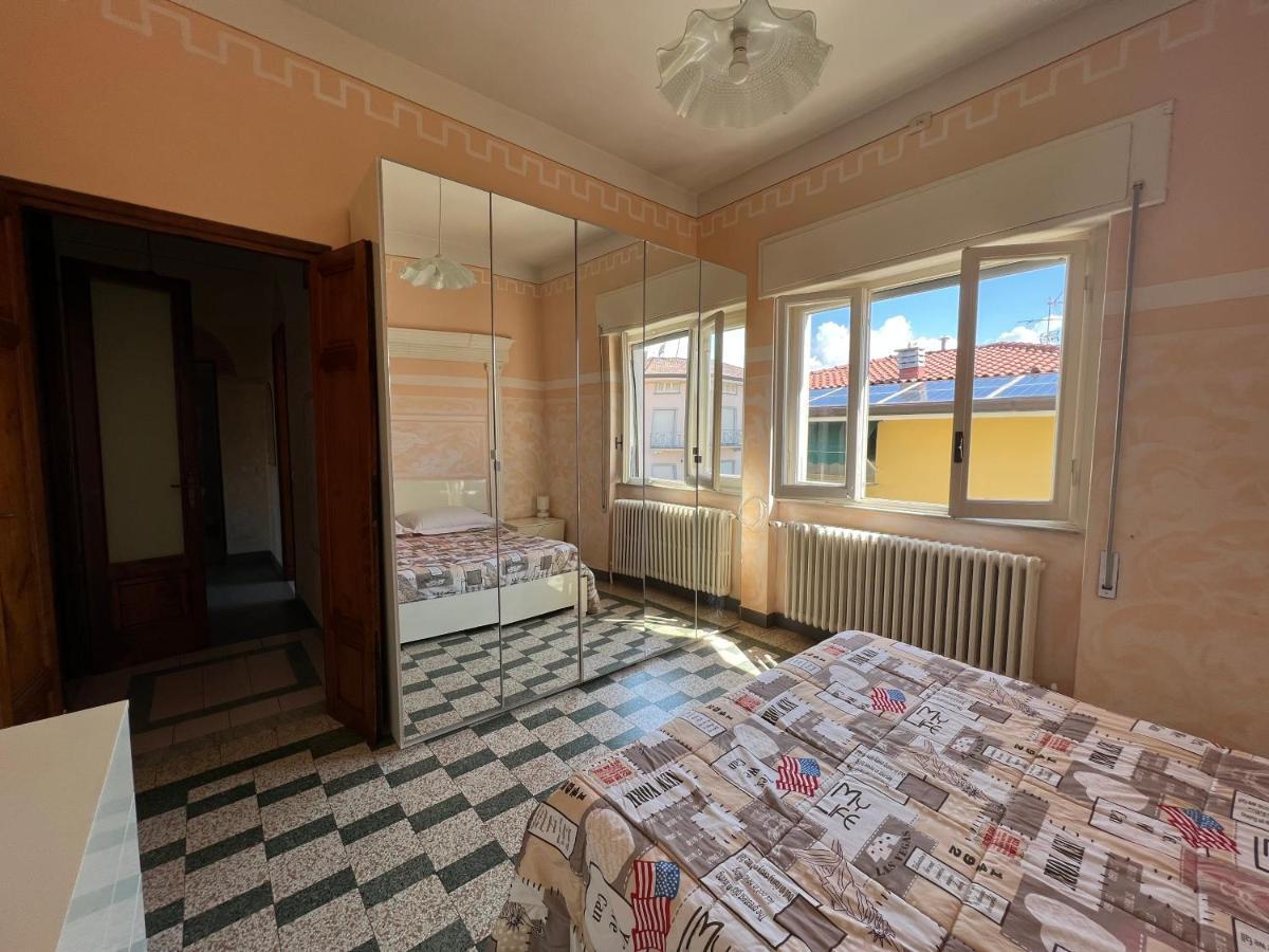 Villa Sophia Mare 1 Λίντο ντι Καμαϊόρε Εξωτερικό φωτογραφία